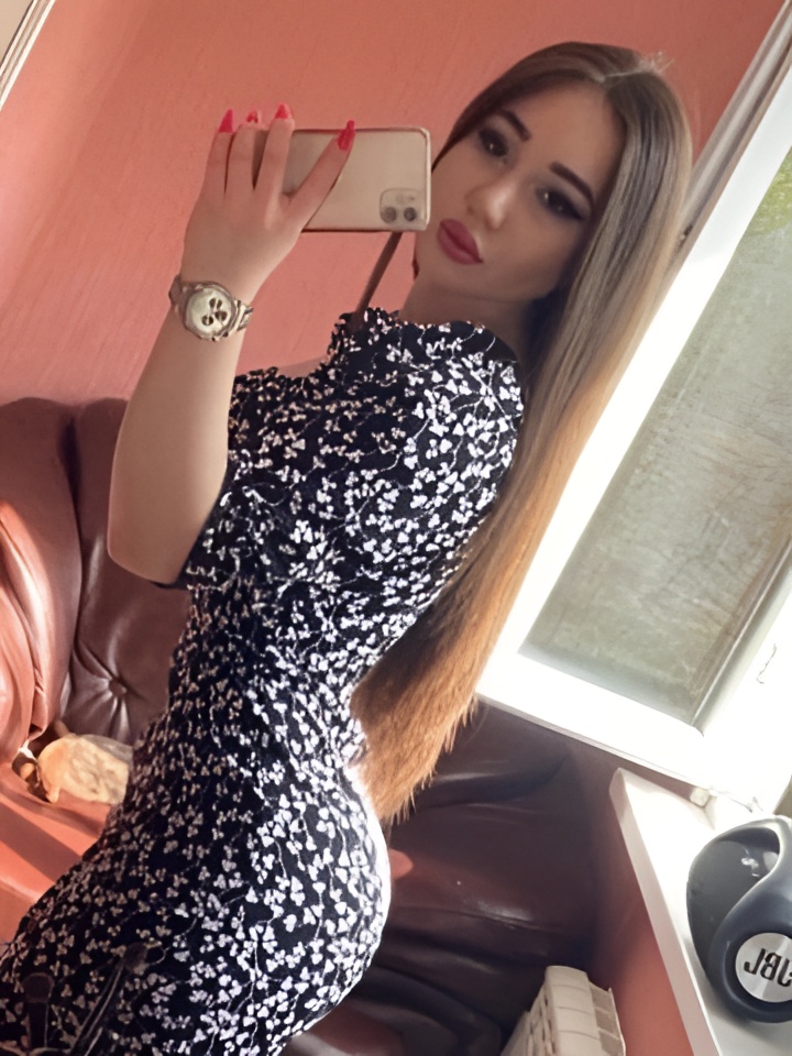 Екатерина привлекательная девушка из Волжска цена от 1500 руб