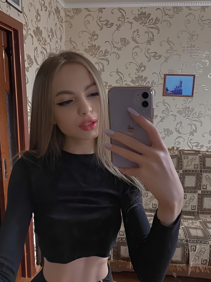 Ева привлекательная девушка из Волжска цена от 10000 руб