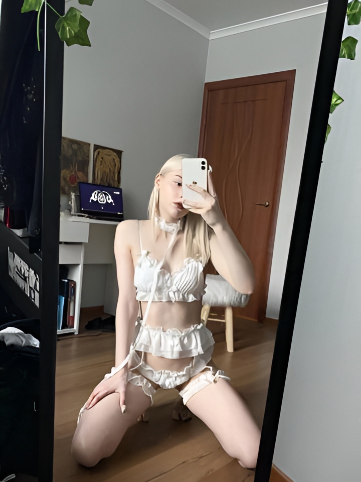 Мальвина привлекательная девушка из Волжска цена от 10000 руб