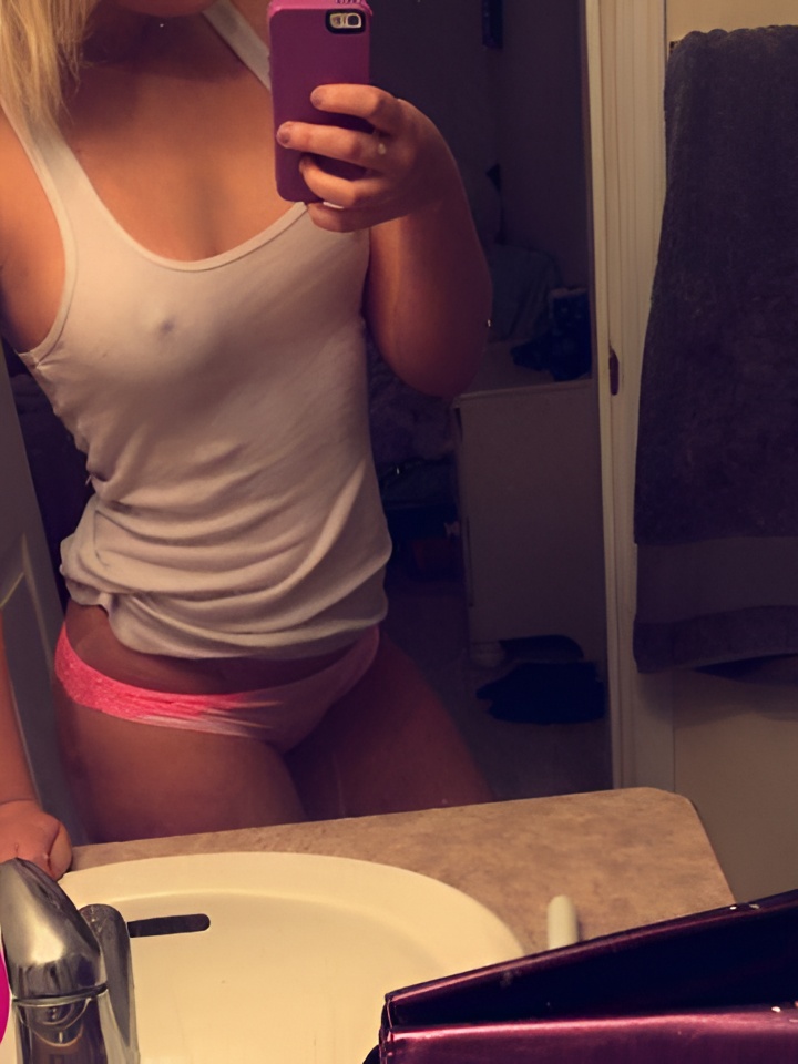 Индивидуалка Анюта, доступна для личного знакомства от 2500 руб