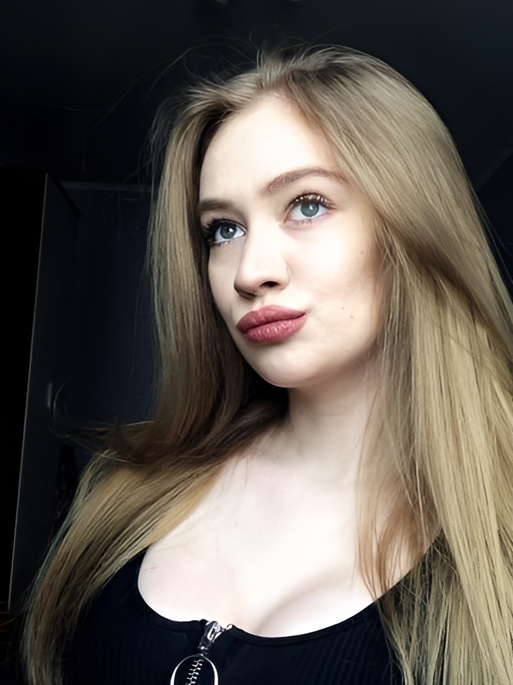 Индивидуалка Викуся, доступна для личного знакомства от 5000 руб